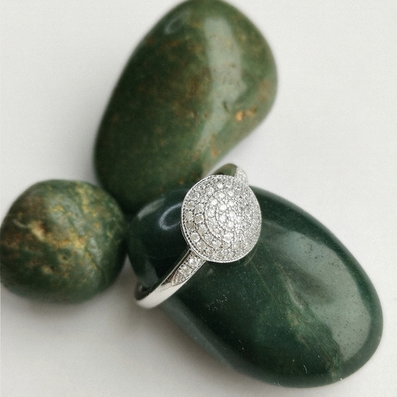 STERLING silver CZ pave dome ring size 8 - Picture 1 of 6